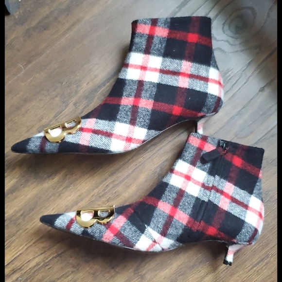 Balenciaga Logo Plaid Ankle Boots like new - Picture 4 of 6